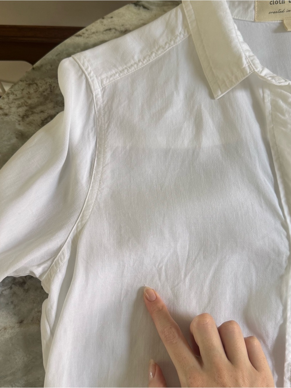 Classic White Women's Button-Up Shirt - Picture 6 of 9